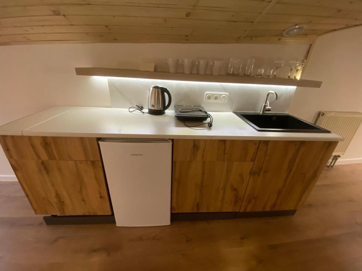 на вулиці лесі українки 19 Apartment