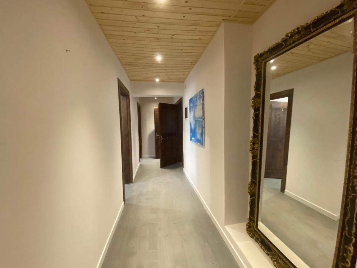 Apartment на вулиці лесі українки 19 *